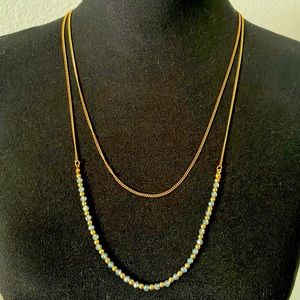 Thin gold necklace